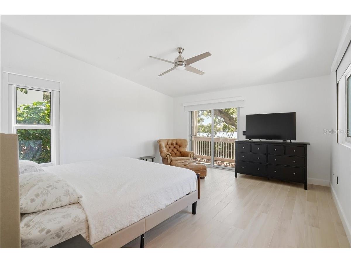 3481 Bayou Sound Longboat Key FL 34228 A4687106 image36