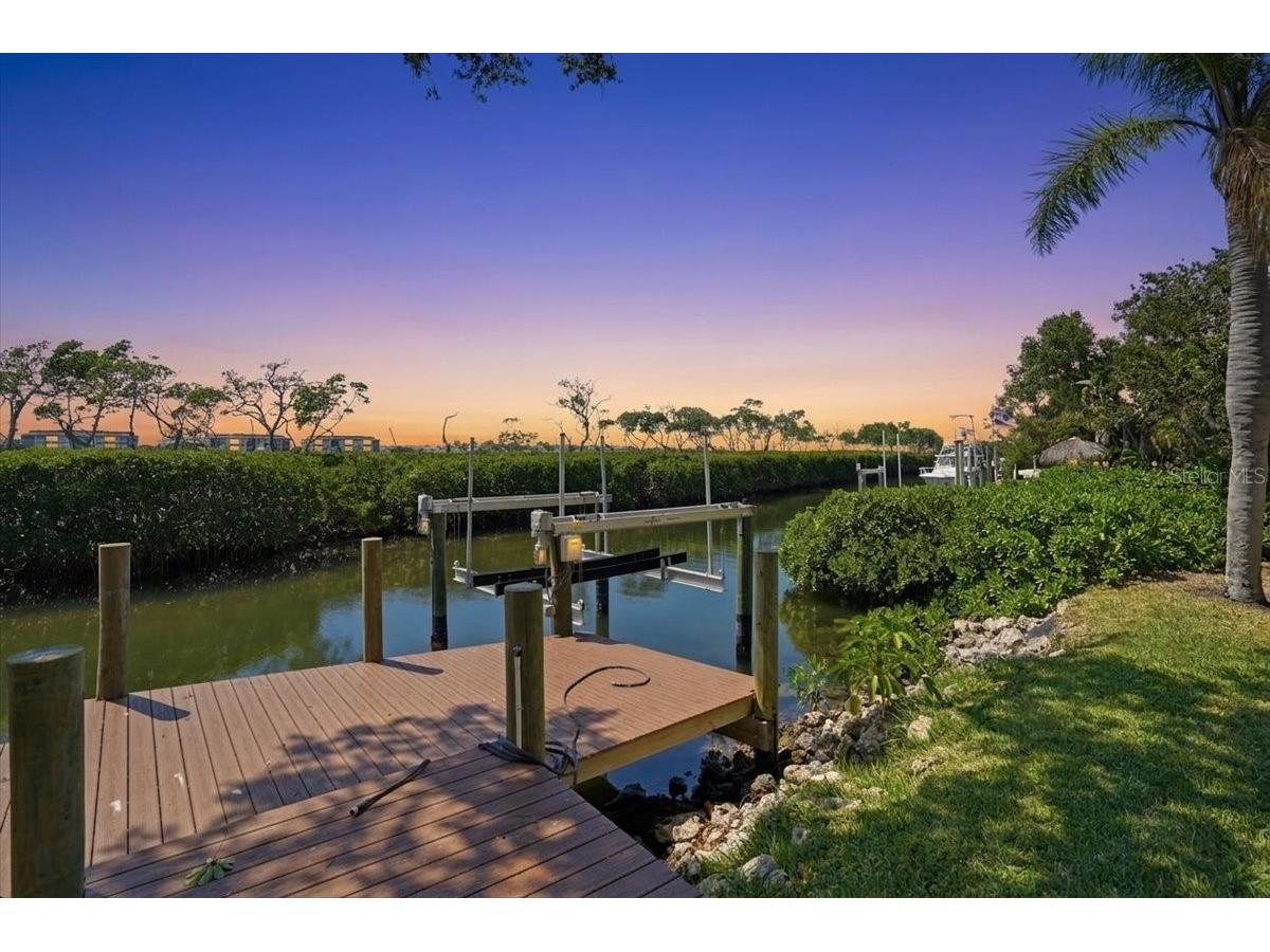 3481 Bayou Sound Longboat Key FL 34228 A4687106 image71
