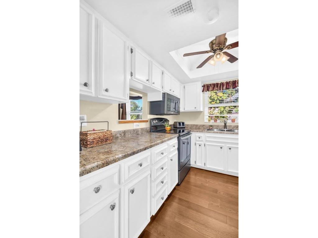 3481 Maclaren Drive Palm Harbor FL 34684 - LAKE TARPON TB8450327 image9