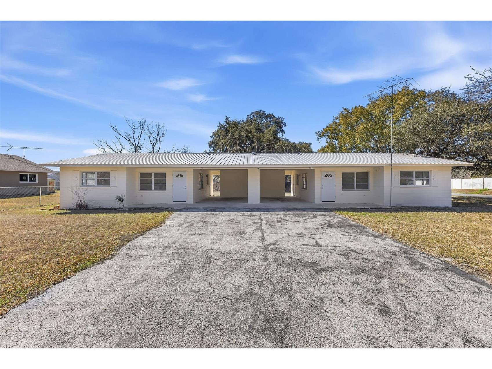 34814 & 34816 Evergreen Way Dade City FL 33523 TB8477738 image1
