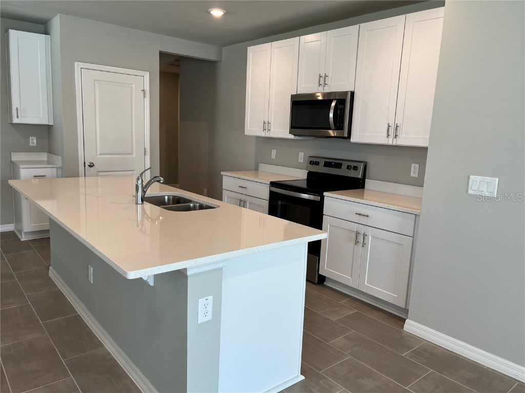 34823 Telluride Lane Zephyrhills FL 33541 TB8454431 image5