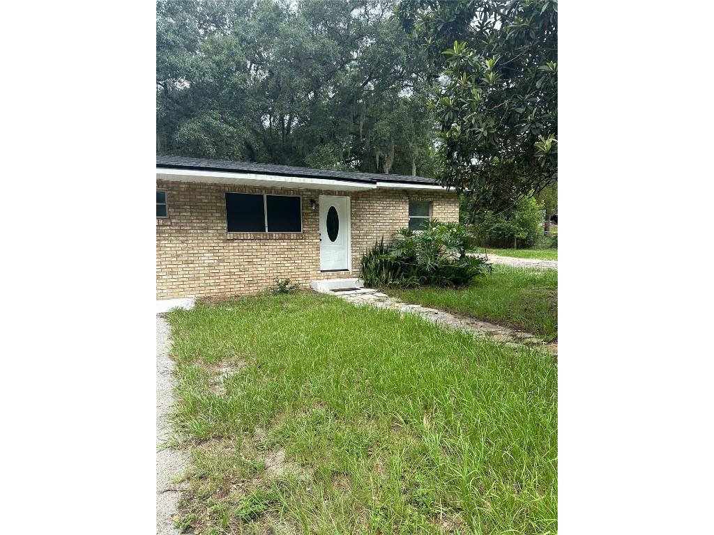 34825 Cutoff Road #B Fruitland Park FL 34731 G5084568 image1