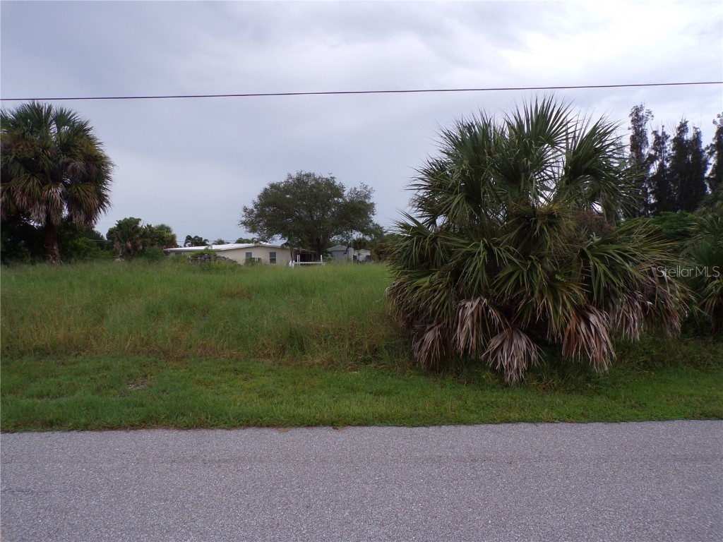 3483 Desoto Drive Punta Gorda FL 33983 - DESOTO CANAL C7514119 image1