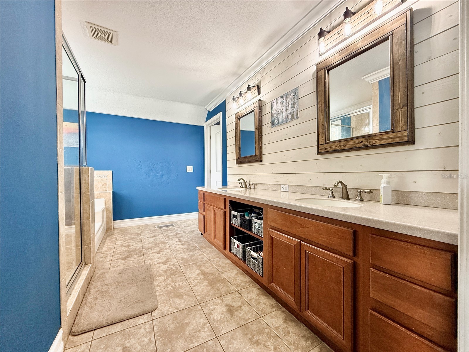 34834 Redding Lane Zephyrhills FL 33541 TB8493194 image18