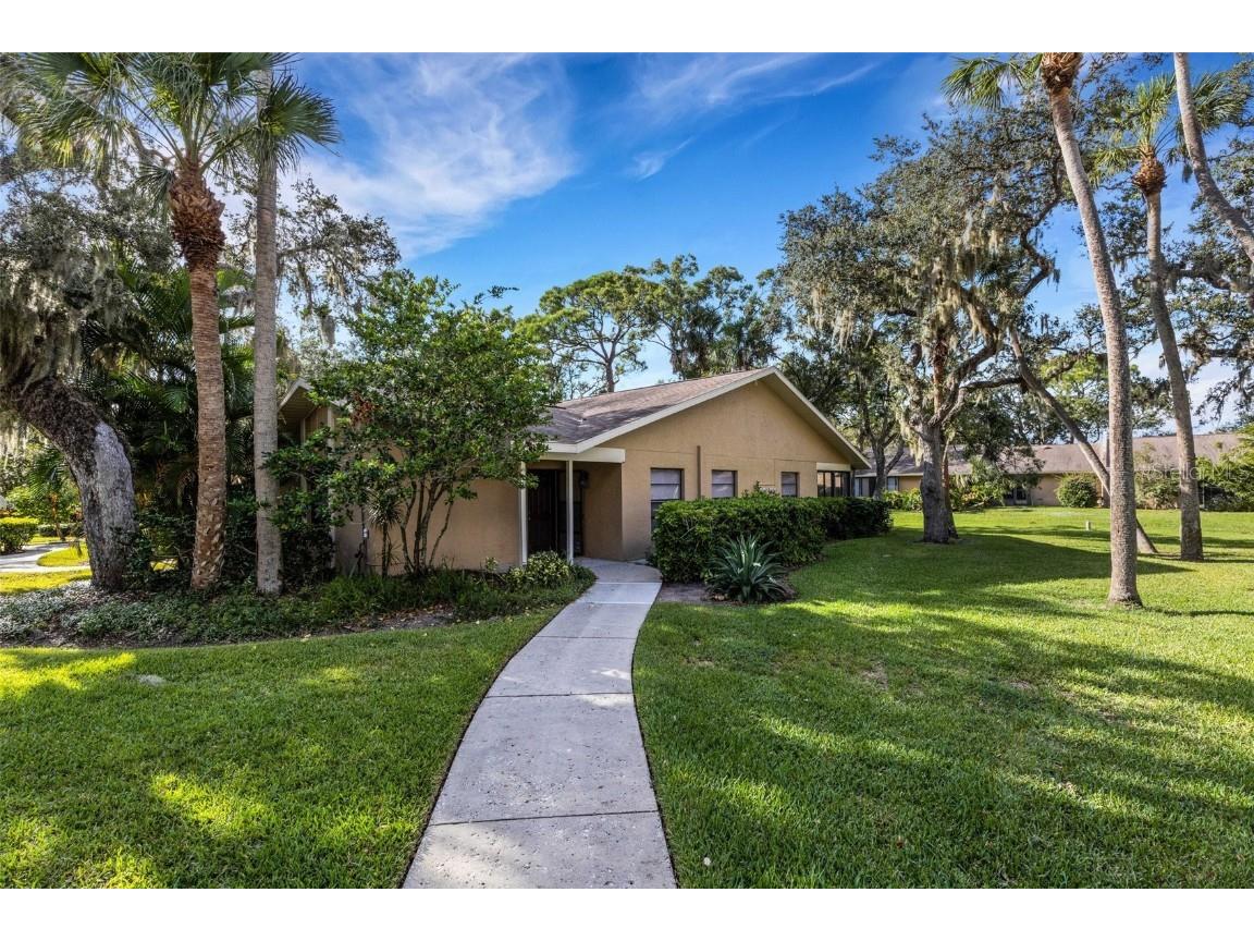 3484 Tallywood Circle #7033 Sarasota FL 34237 A4586028 image1