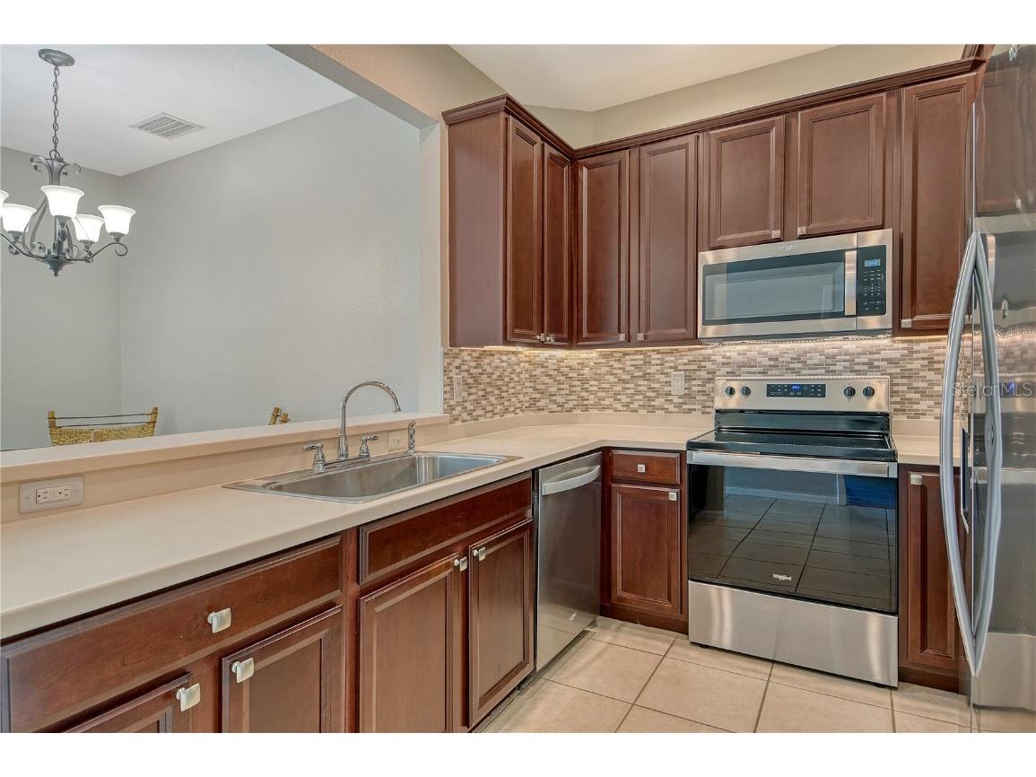 3486 Parkridge Circle #32-101 Sarasota FL 34243 - PARKRIDGE LAKE A4665897 image14