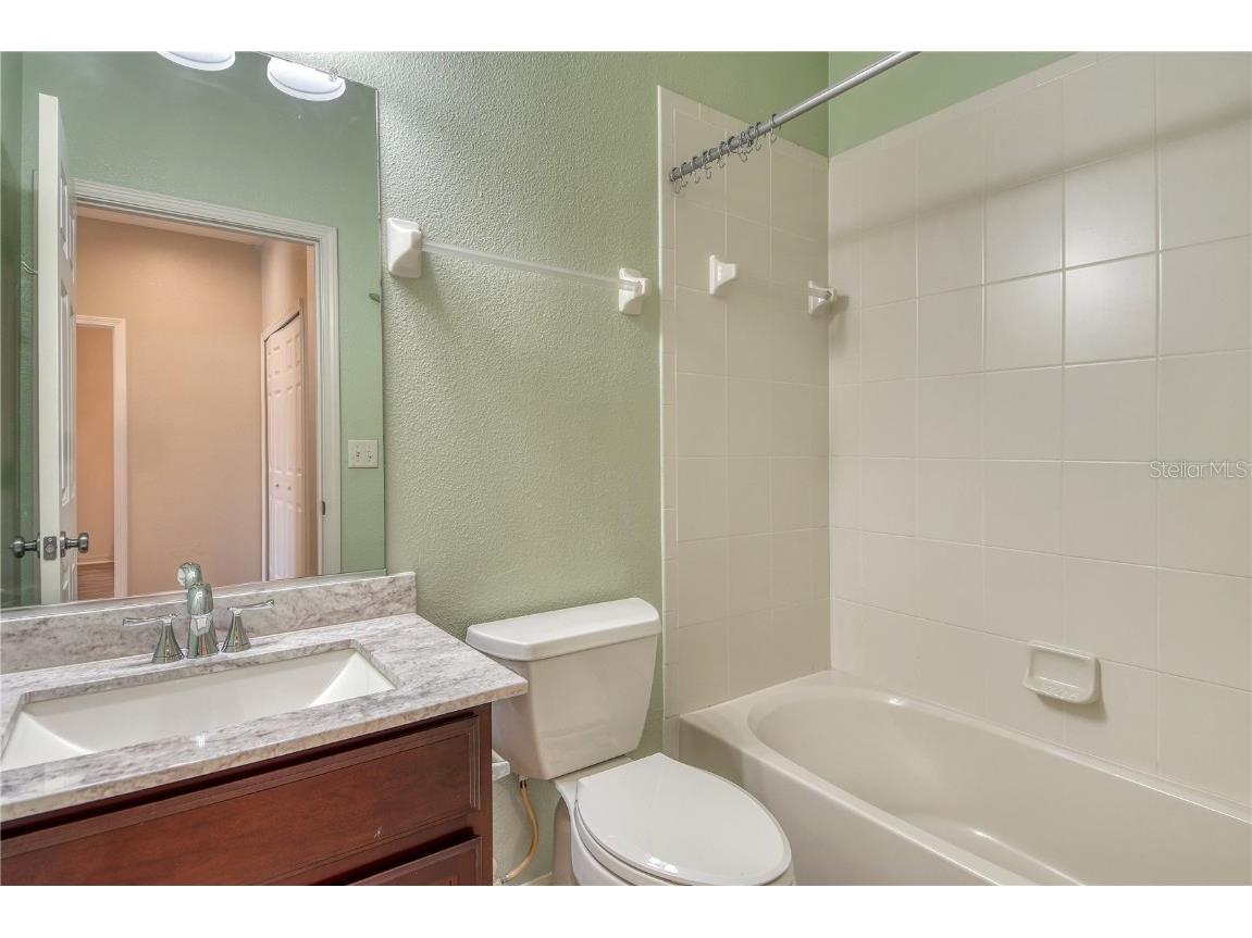 3486 Parkridge Circle #32-101 Sarasota FL 34243 - PARKRIDGE LAKE A4665897 image23