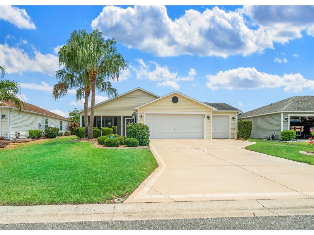 3487 Boardroom Trail The Villages FL 32163 OM678131 image1