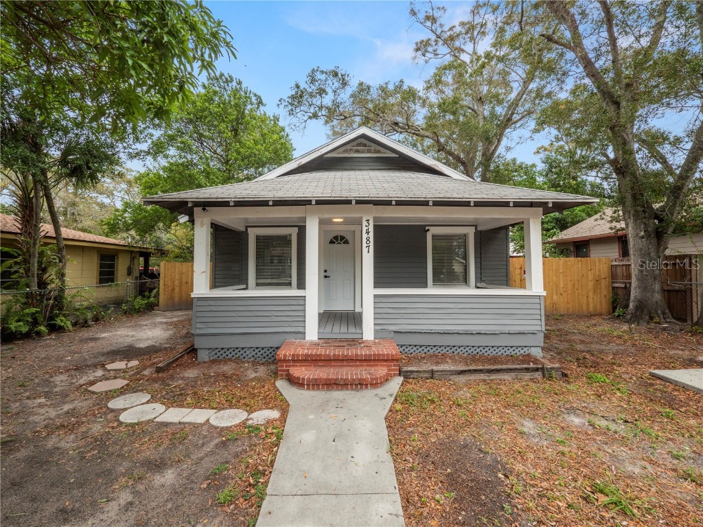 3487 Queensboro Avenue S Saint Petersburg FL 33711 L4941829 image1