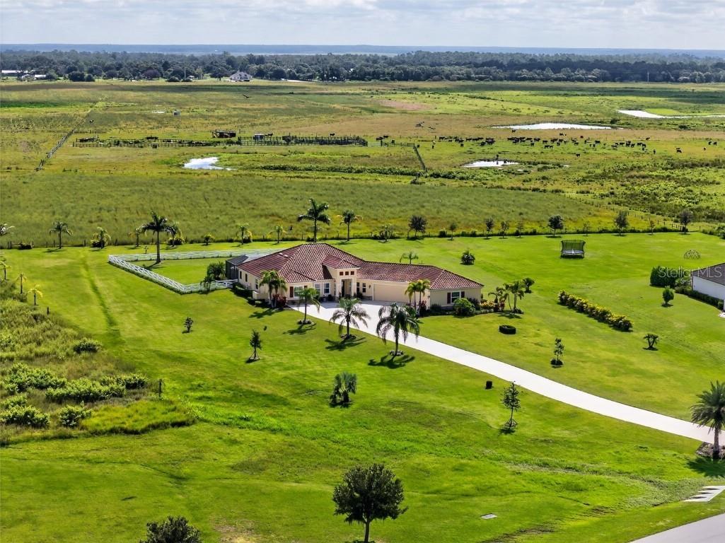 3487 Recurve Circle Sarasota FL 34240 A4666844 image1