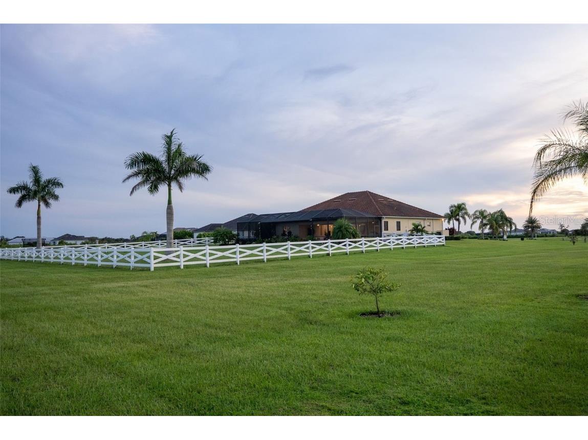 3487 Recurve Circle Sarasota FL 34240 A4666844 image12