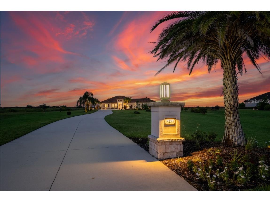 3487 Recurve Circle Sarasota FL 34240 A4666844 image16