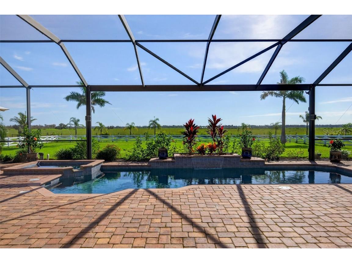 3487 Recurve Circle Sarasota FL 34240 A4666844 image21