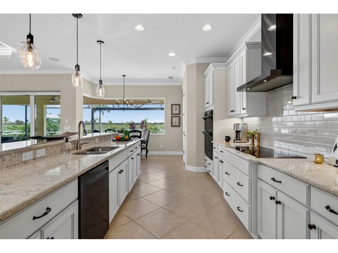 3487 Recurve Circle Sarasota FL 34240 A4666844 image53