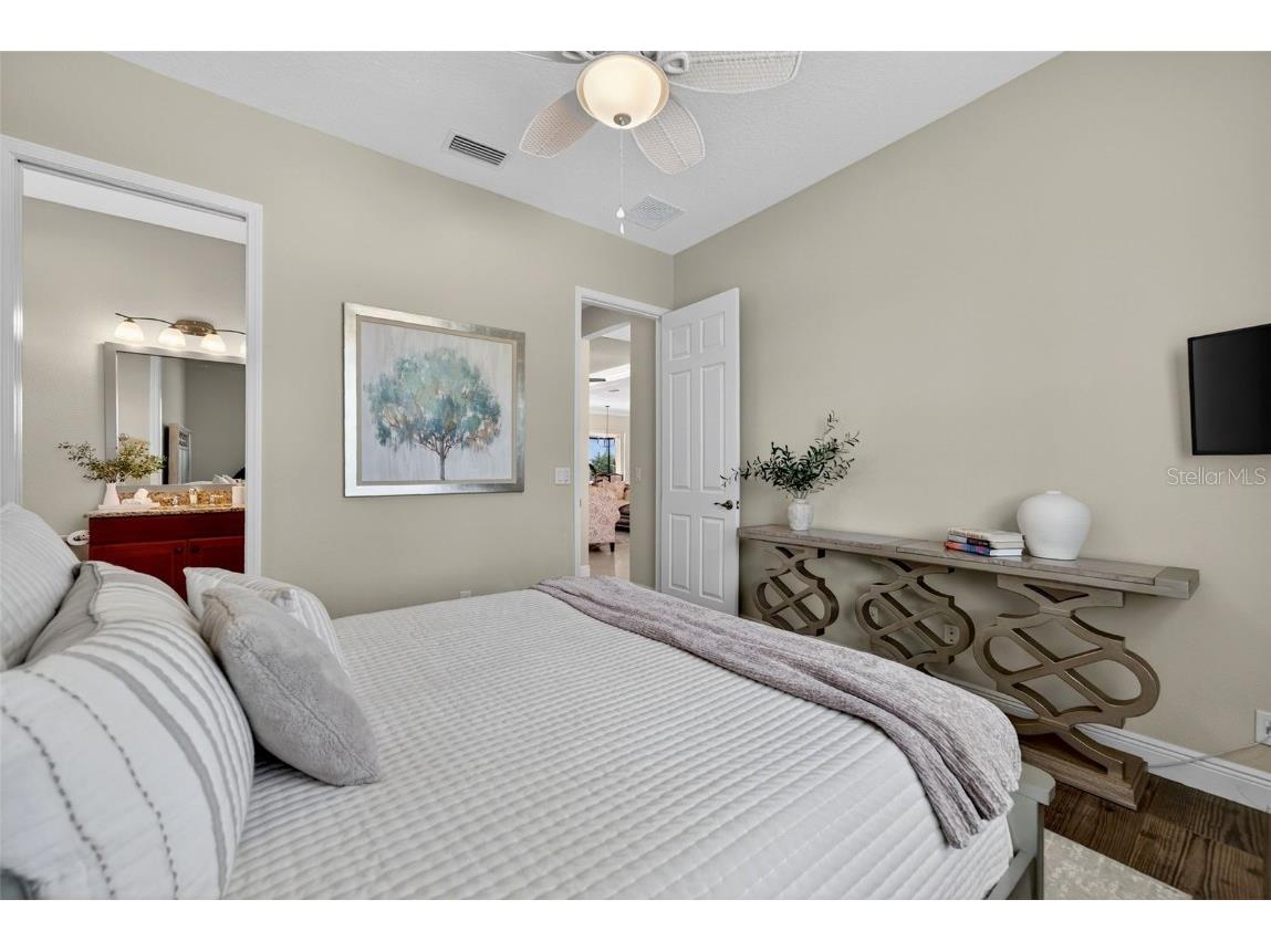 3487 Recurve Circle Sarasota FL 34240 A4666844 image73