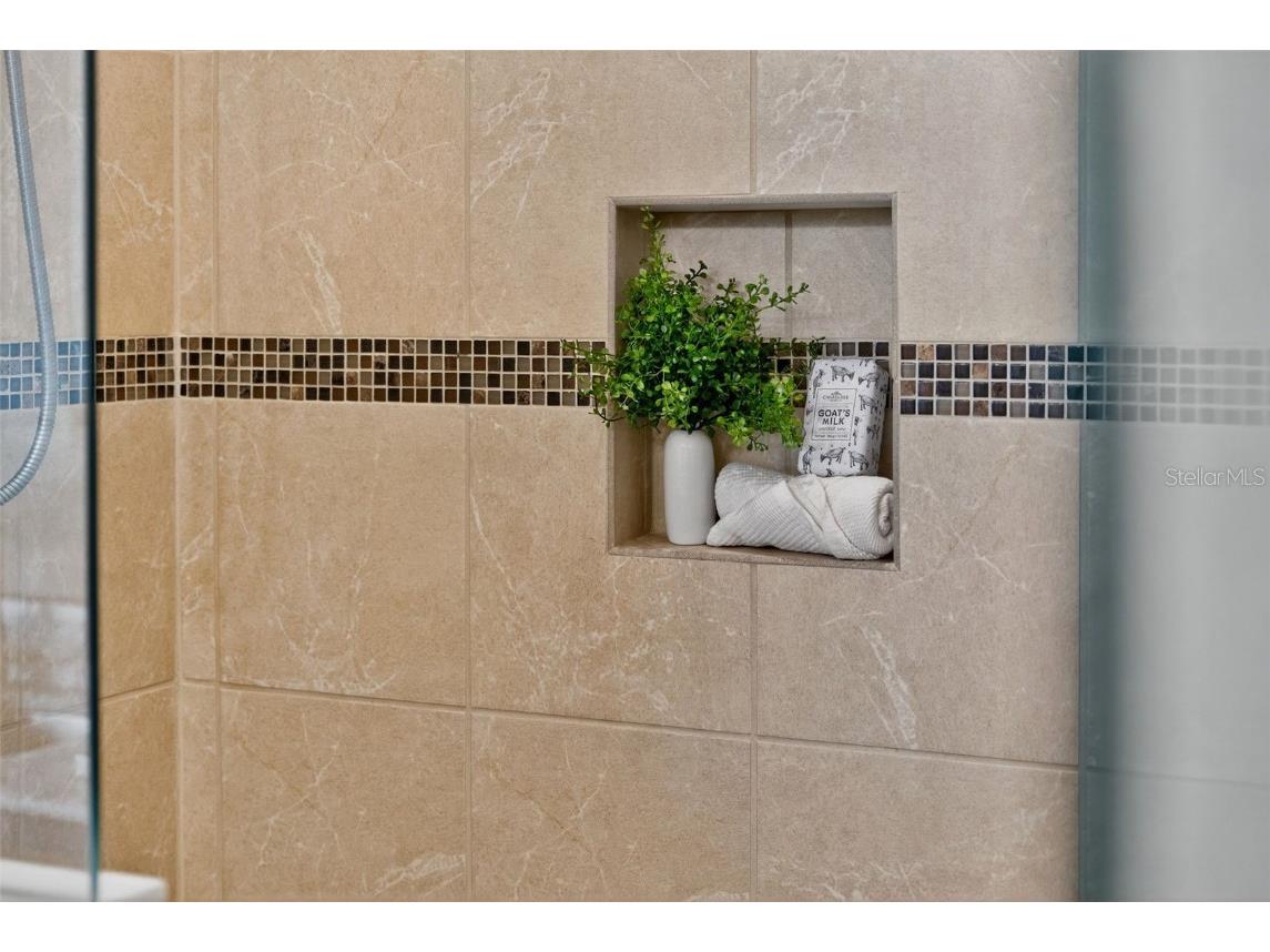 3487 Recurve Circle Sarasota FL 34240 A4666844 image80