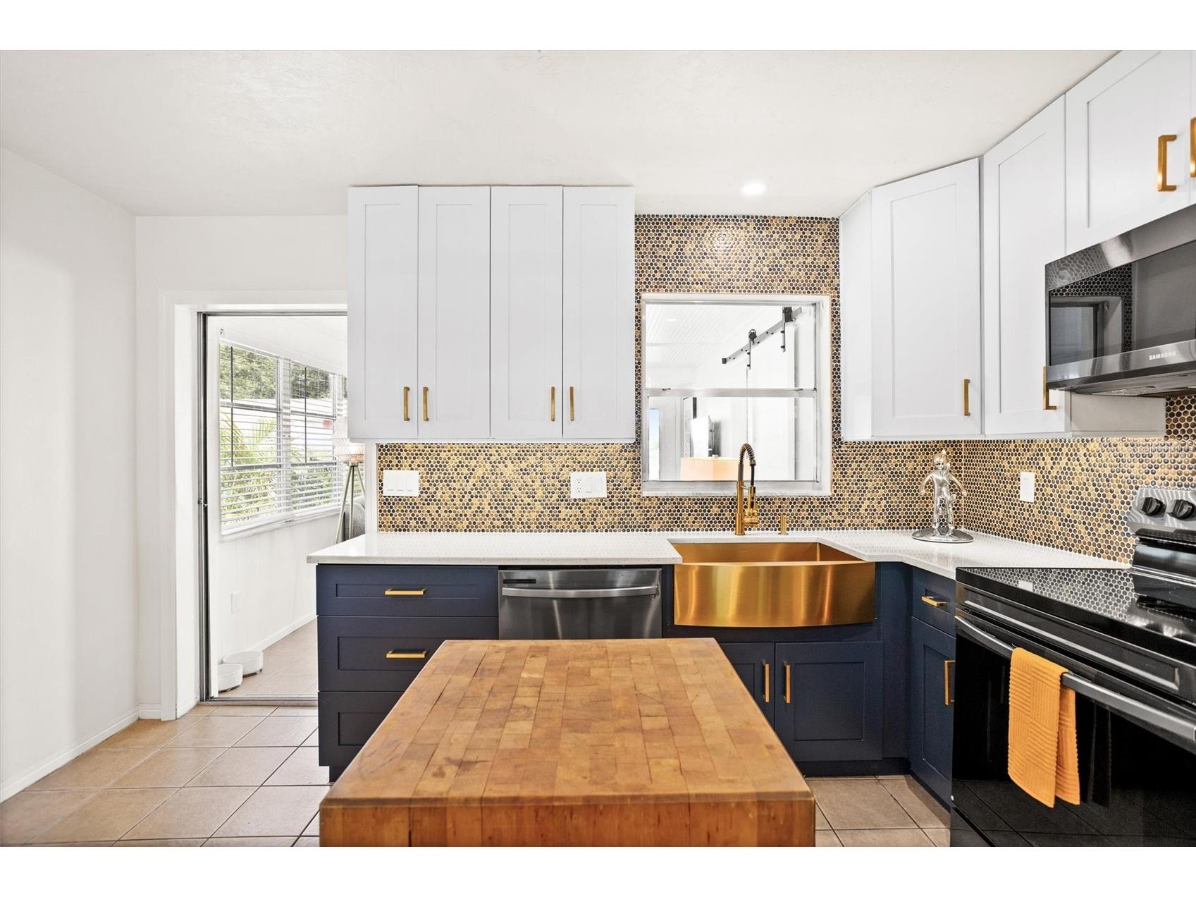 3488 40th Way N Saint Petersburg FL 33713 TB8436294 image14