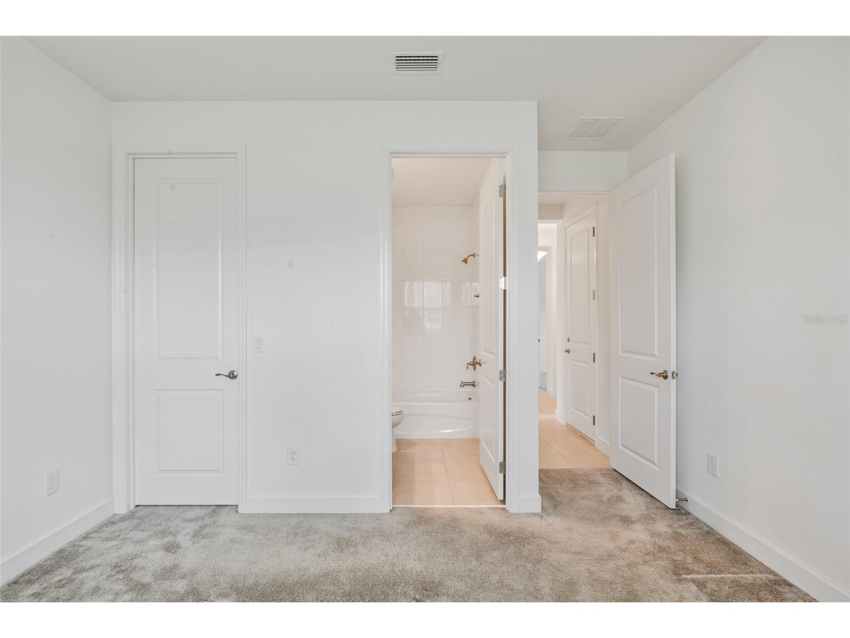 3488 Great Banyan Way Wesley Chapel FL 33543 TB8516364 image16