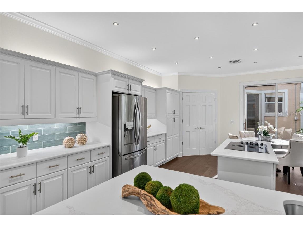 3488 Mistletoe Lane Longboat Key FL 34228 - SARASOTA BAY A4670010 image15