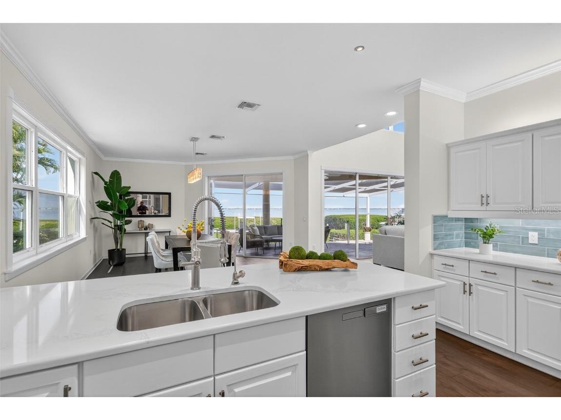 3488 Mistletoe Lane Longboat Key FL 34228 - SARASOTA BAY A4670010 image19