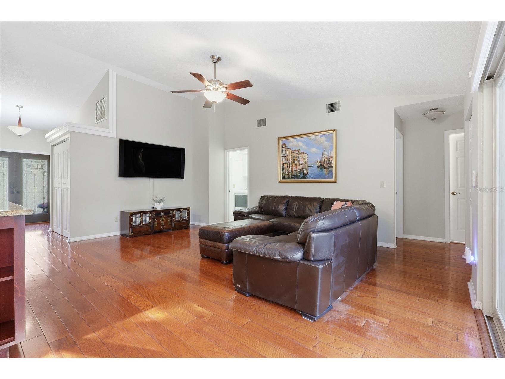 3488 Ridge Boulevard Palm Harbor FL 34684 TB8472254 image6