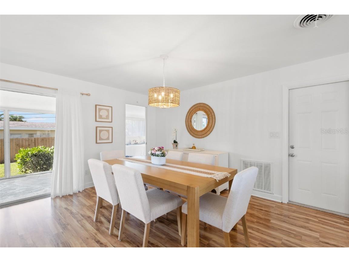 3488 Shady Bluffs Drive Largo FL 33770 TB8426405 image10