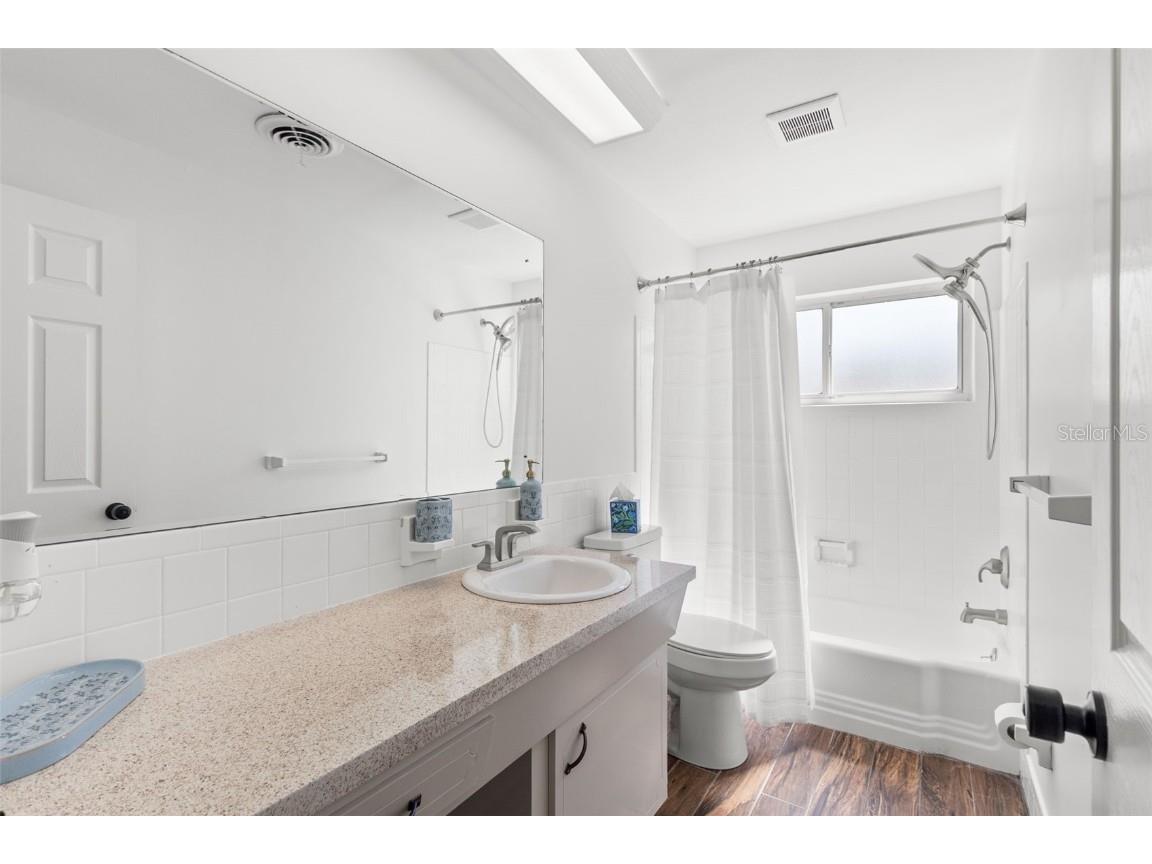 3488 Shady Bluffs Drive Largo FL 33770 TB8426405 image22