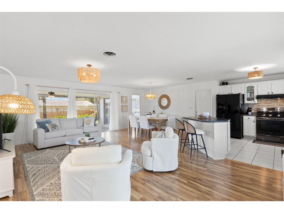 3488 Shady Bluffs Drive Largo FL 33770 TB8426405 image5