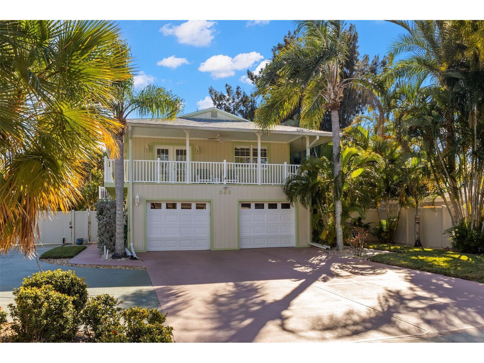 349 Kentucky Avenue Crystal Beach FL 34681 TB8469942 image1