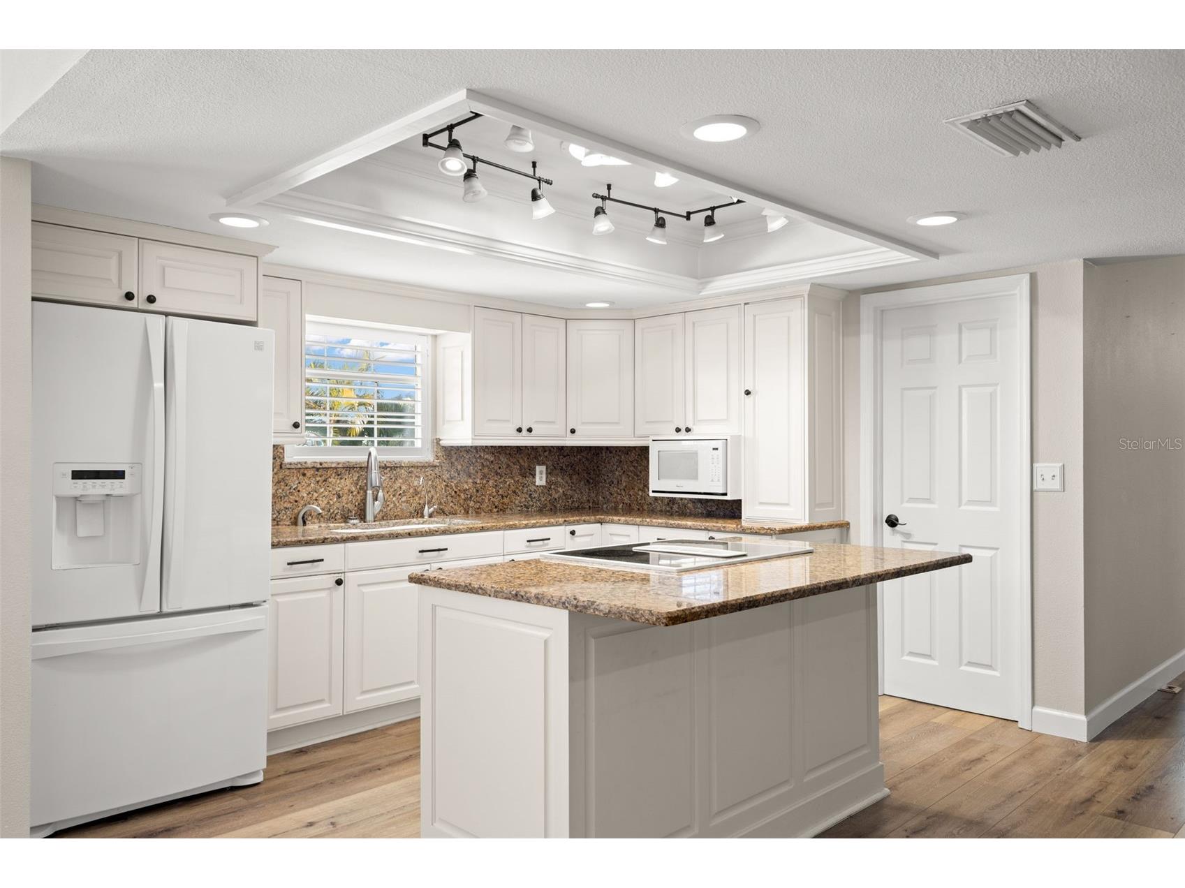 349 Kentucky Avenue Crystal Beach FL 34681 TB8469942 image13