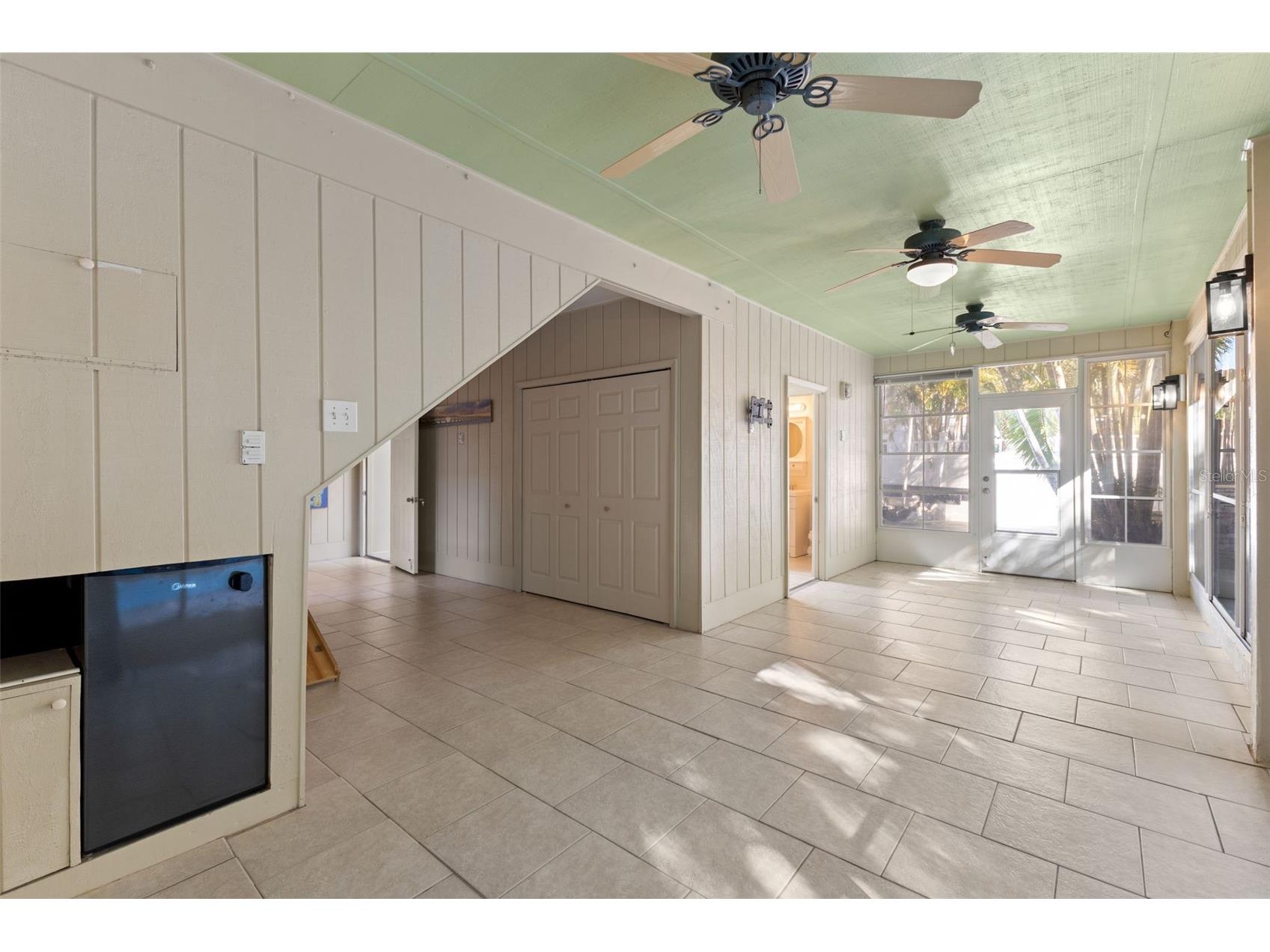 349 Kentucky Avenue Crystal Beach FL 34681 TB8469942 image19