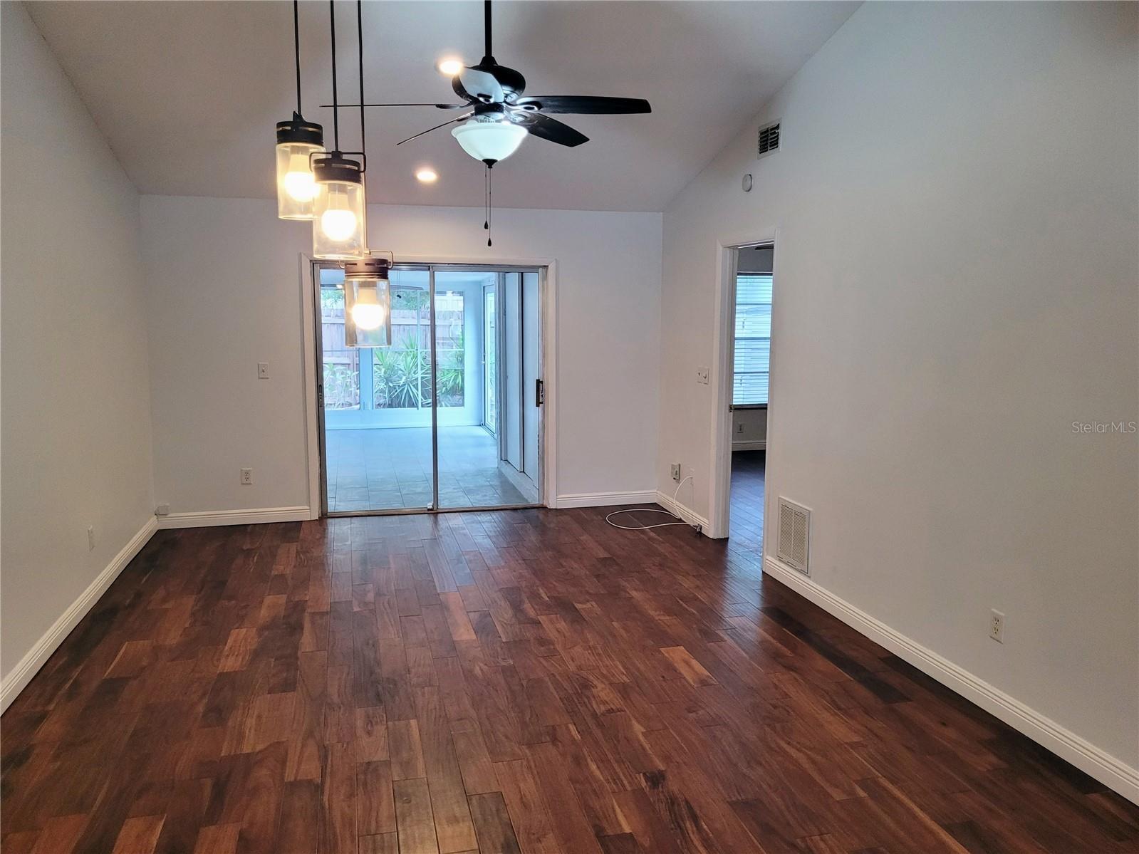 349 Plymouth Street Safety Harbor FL 34695 TB8507199 image10