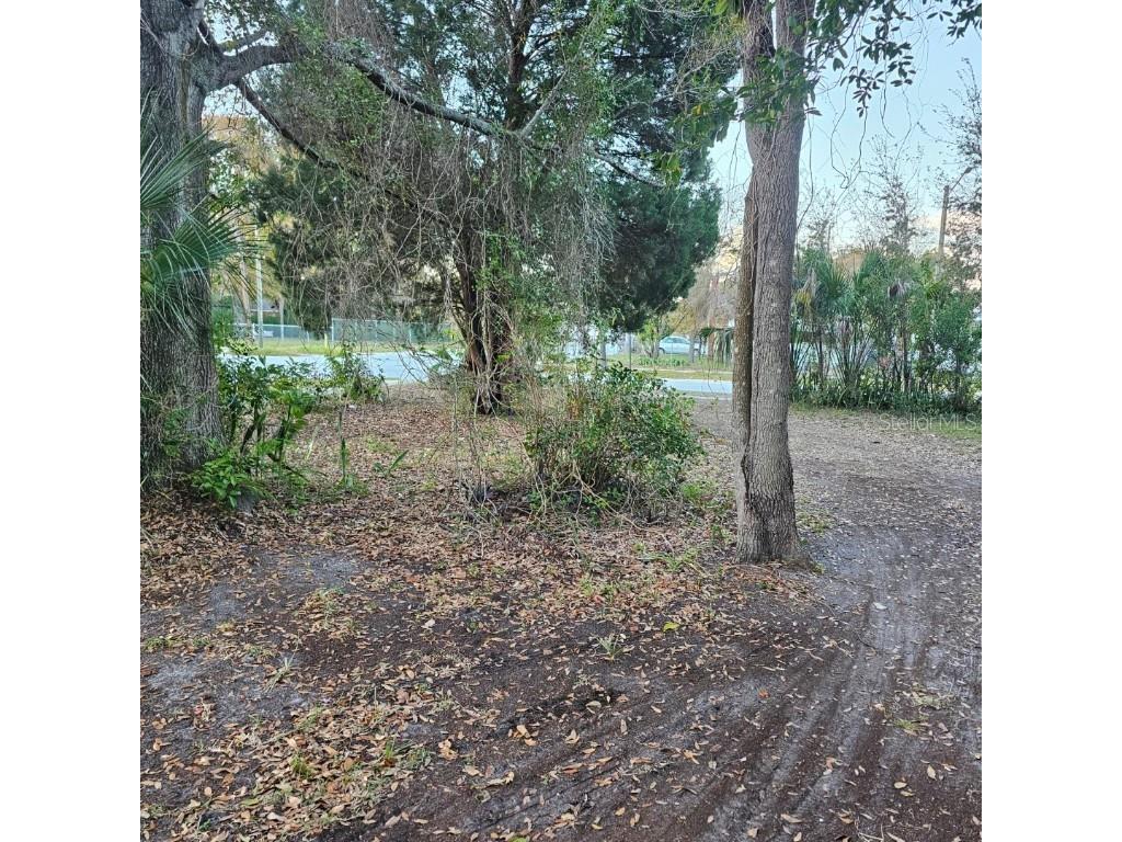 3490 16th Avenue S Saint Petersburg FL 33711 U8233085 image1