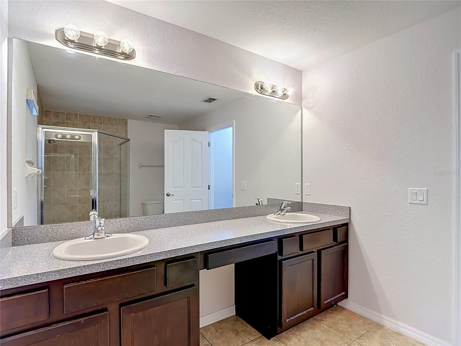3490 Dow Lane Spring Hill FL 34609 TB8508852 image19