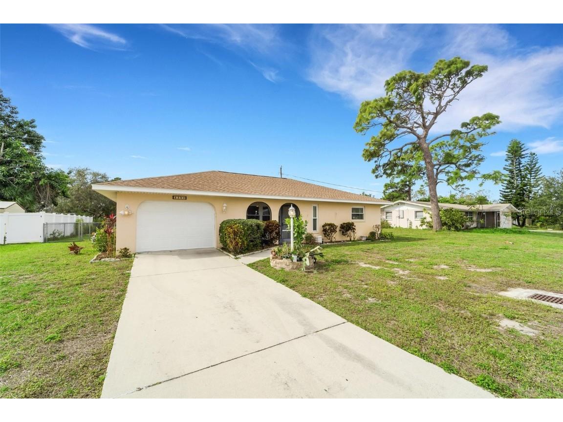 3490 Roslyn Road Venice FL 34293 A4596238 image1