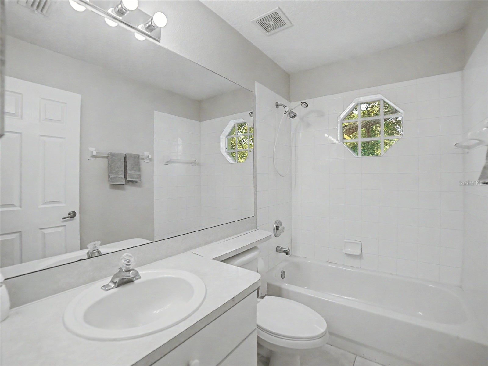 34907 Double Eagle Court Zephyrhills FL 33541 TB8521845 image26