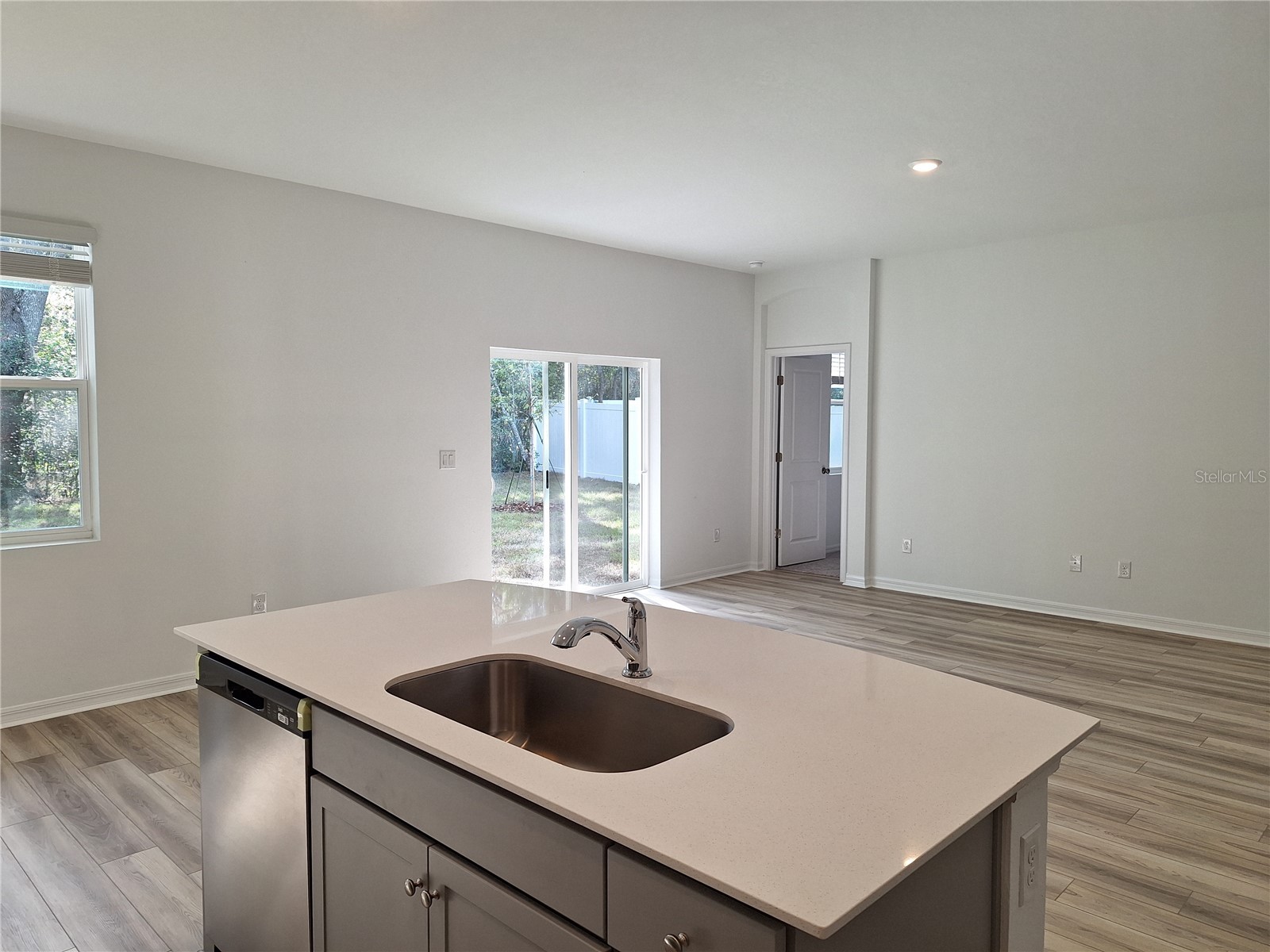 34916 Mulrion Drive Zephyrhills FL 33541 TB8526689 image4