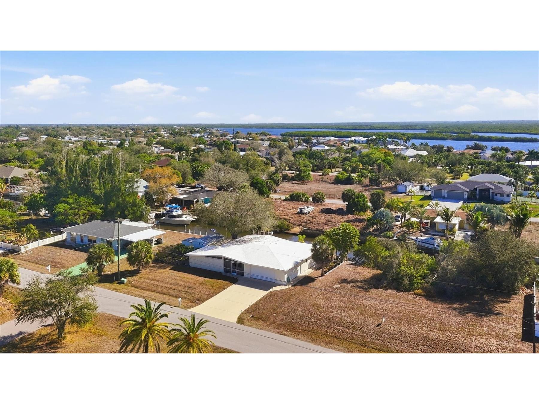 3492 Discovery Drive Punta Gorda FL 33983 - DESOTO CANAL D6145107 image6