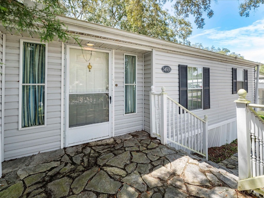 34928 Fraser Street Dade City FL 33523 V4938172 image1