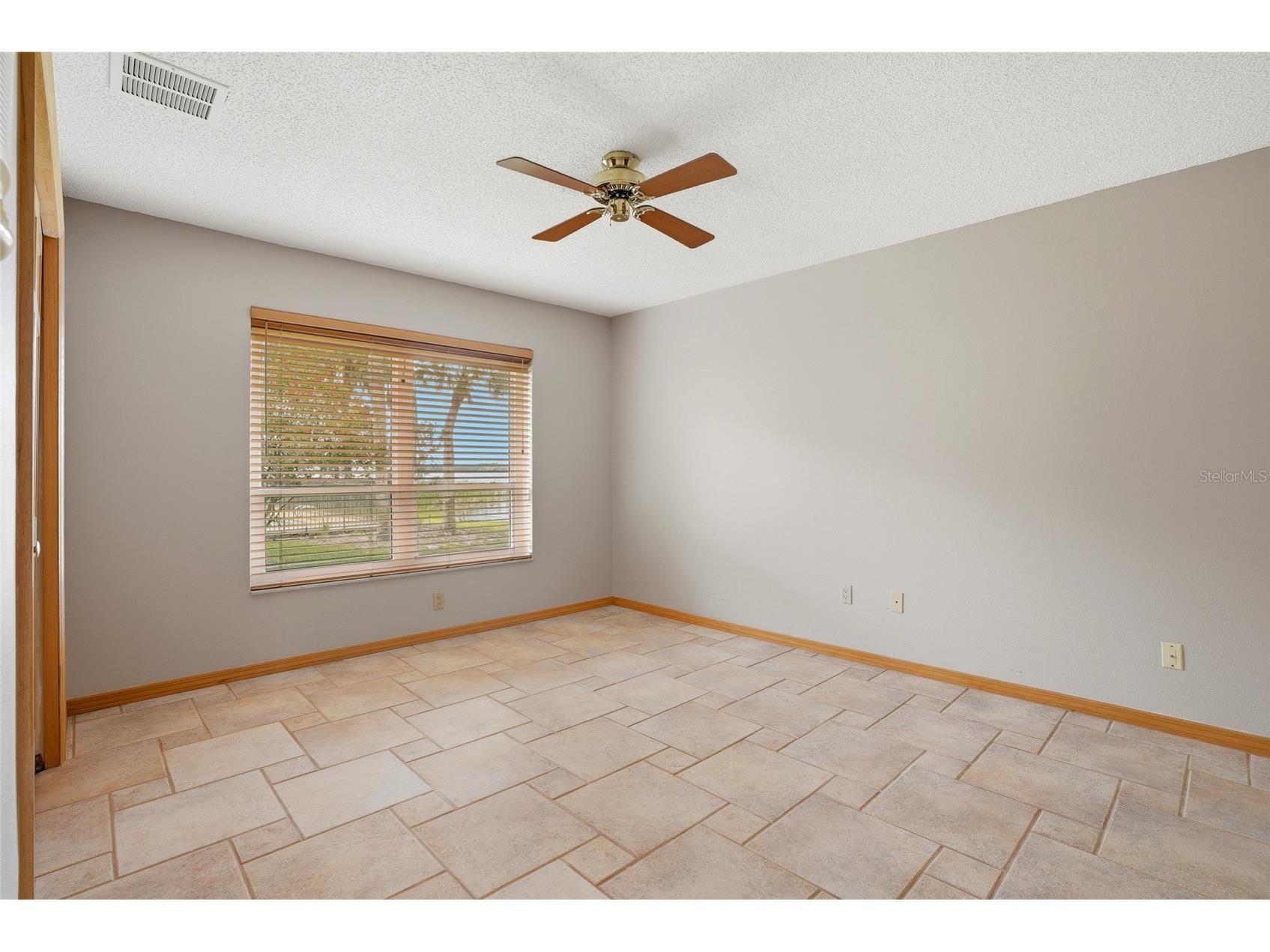 3493 Shoreline Circle Palm Harbor FL 34684 - LAKE TARPON TB8511432 image39
