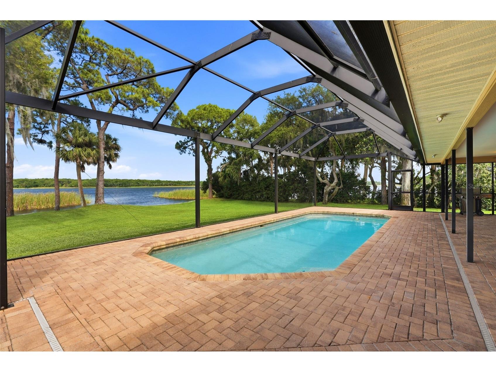 3493 Shoreline Circle Palm Harbor FL 34684 - LAKE TARPON TB8511432 image5