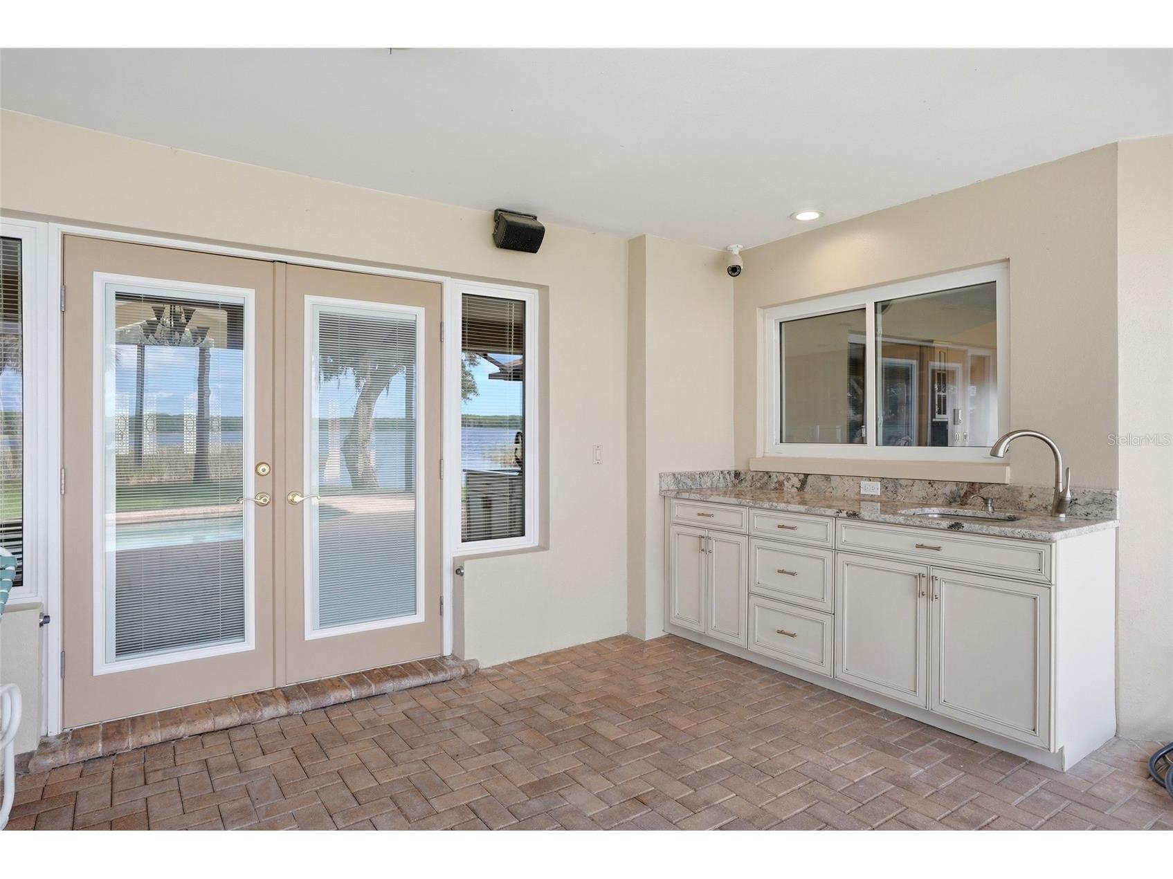 3493 Shoreline Circle Palm Harbor FL 34684 - LAKE TARPON TB8511432 image50