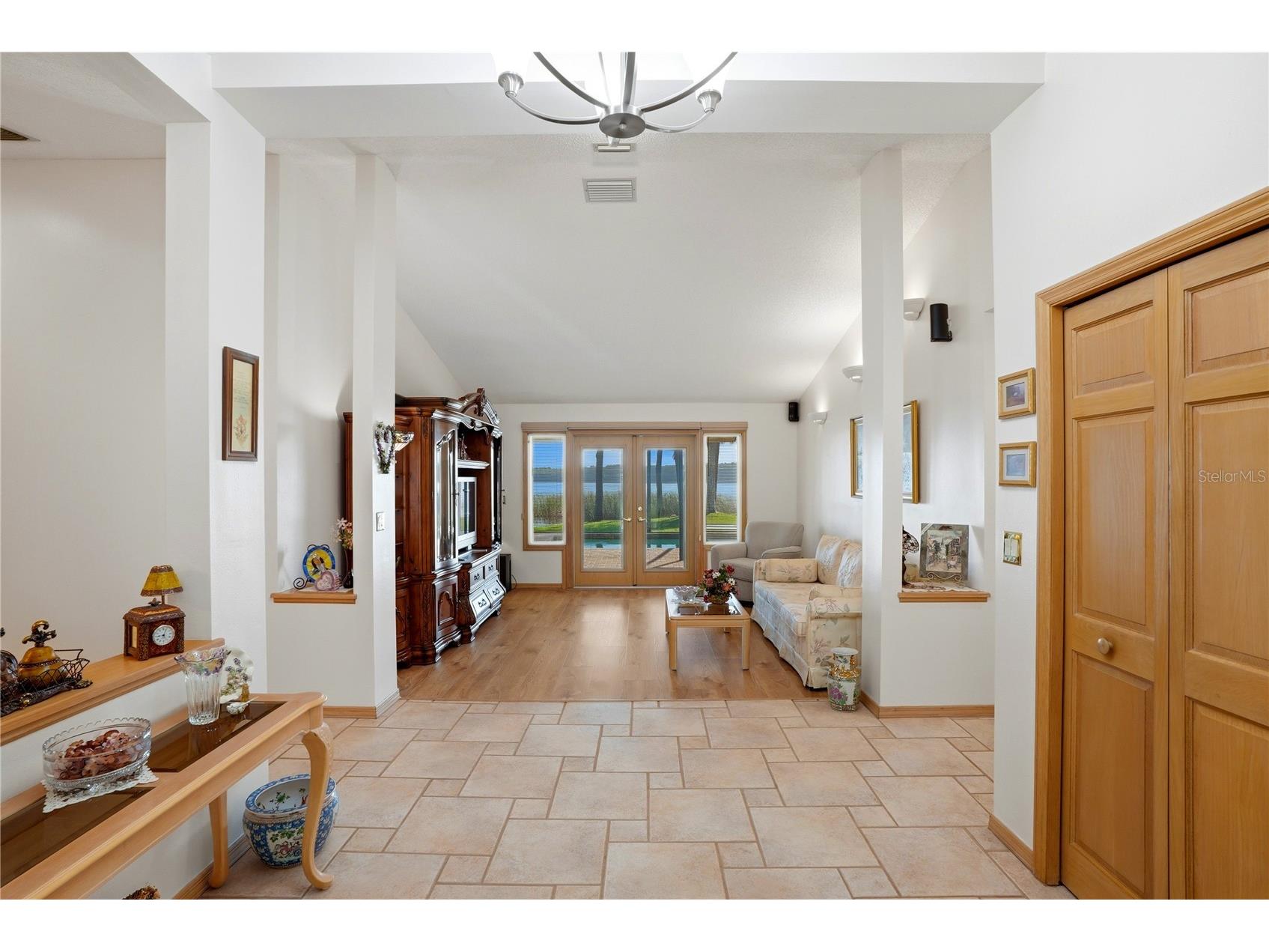 3493 Shoreline Circle Palm Harbor FL 34684 - LAKE TARPON TB8511432 image6