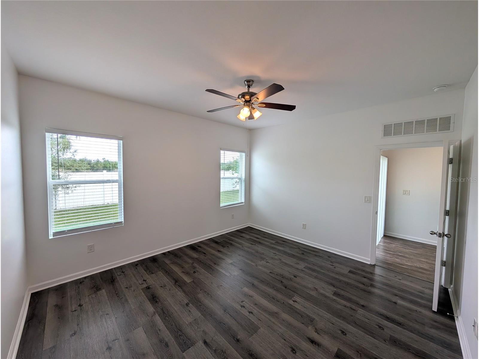 34933 Daisy Meadow Loop Zephyrhills FL 33541 O6413836 image9