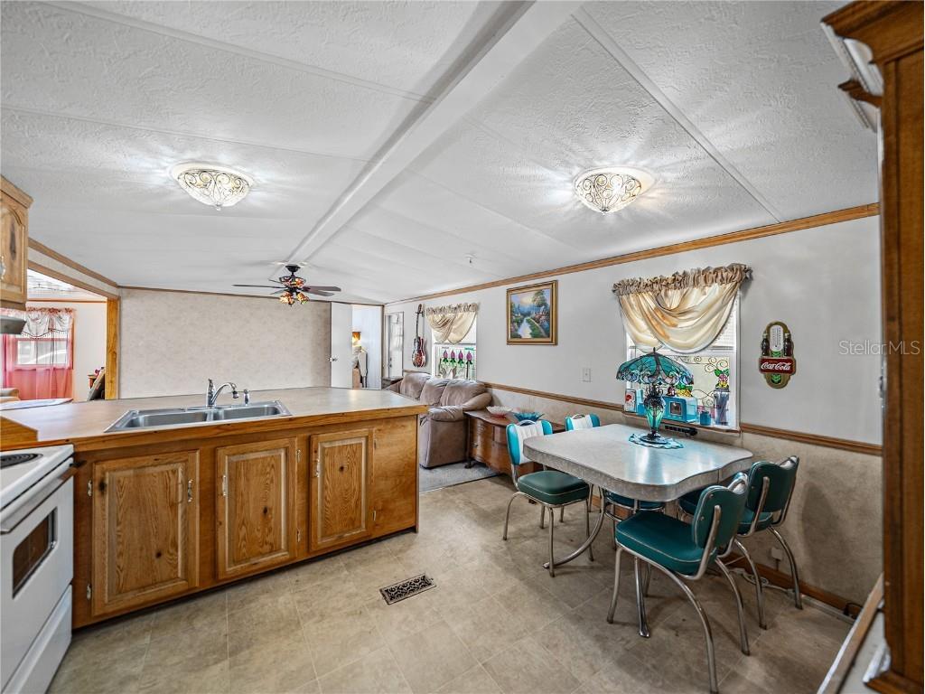 34935 Fun Way Zephyrhills FL 33541 TB8396075 image18