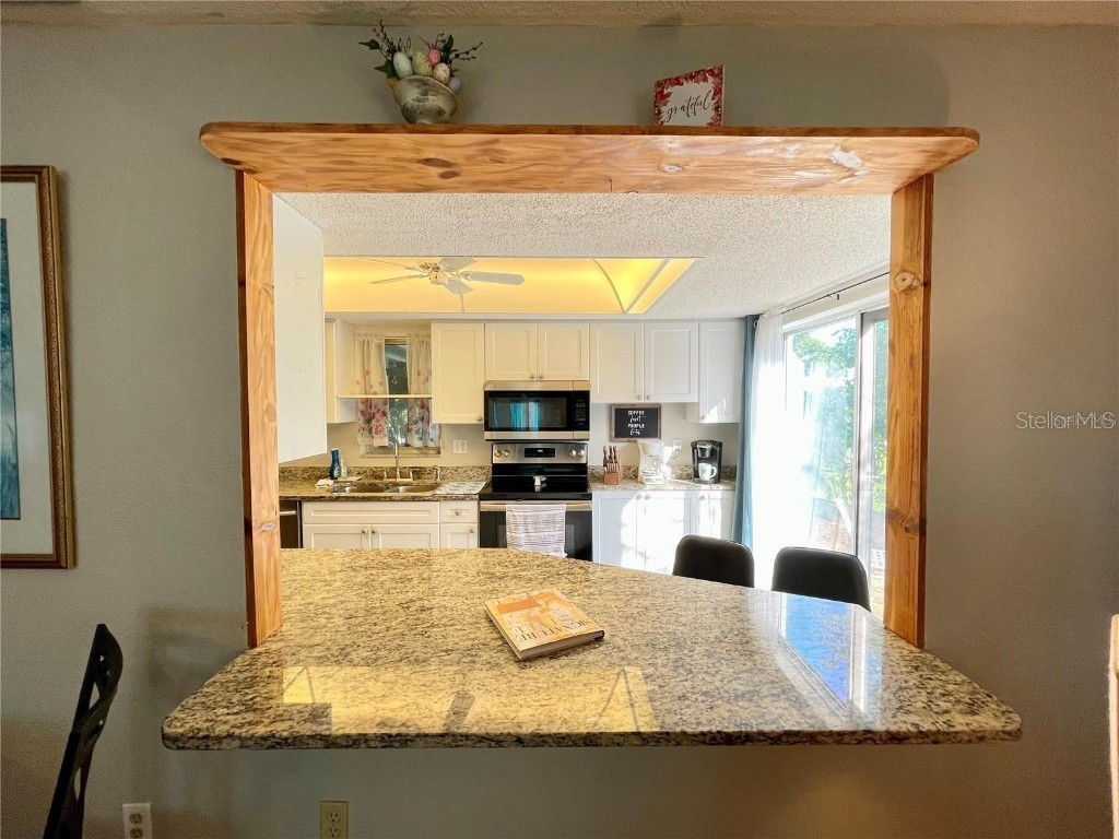 3495 Tree Line Court #8 Sarasota FL 34231 A4677216 image11