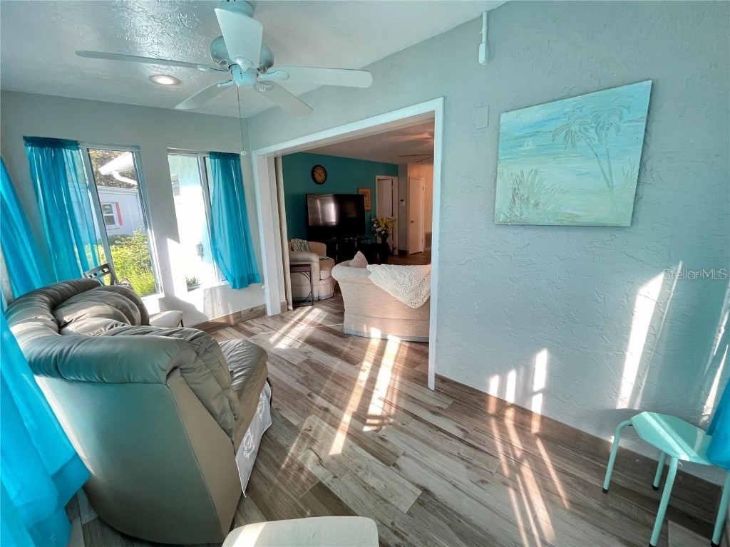 3495 Tree Line Court #8 Sarasota FL 34231 A4677216 image18