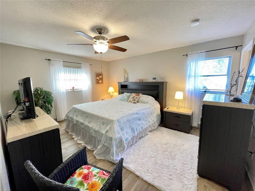 3495 Tree Line Court #8 Sarasota FL 34231 A4677216 image20