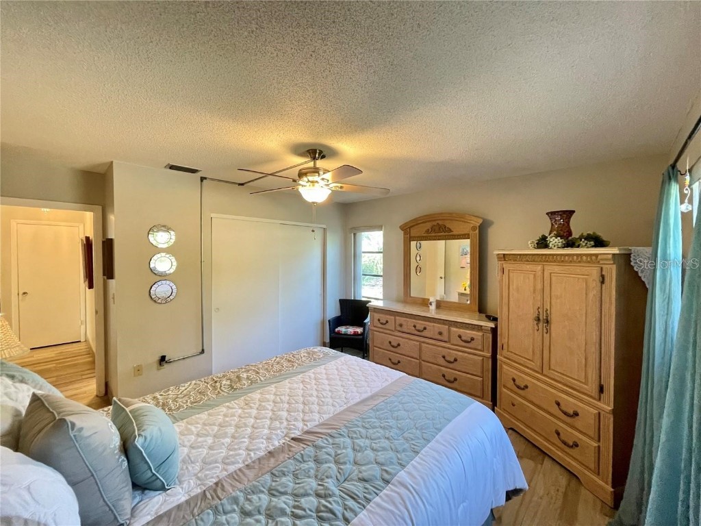 3495 Tree Line Court #8 Sarasota FL 34231 A4677216 image31