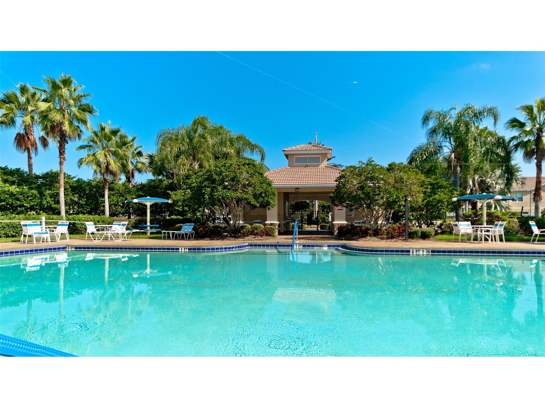 3497 Parkridge Circle #16-102 Sarasota FL 34243 A4696706 image15